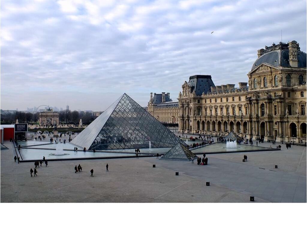 Louvre_Galeria3
