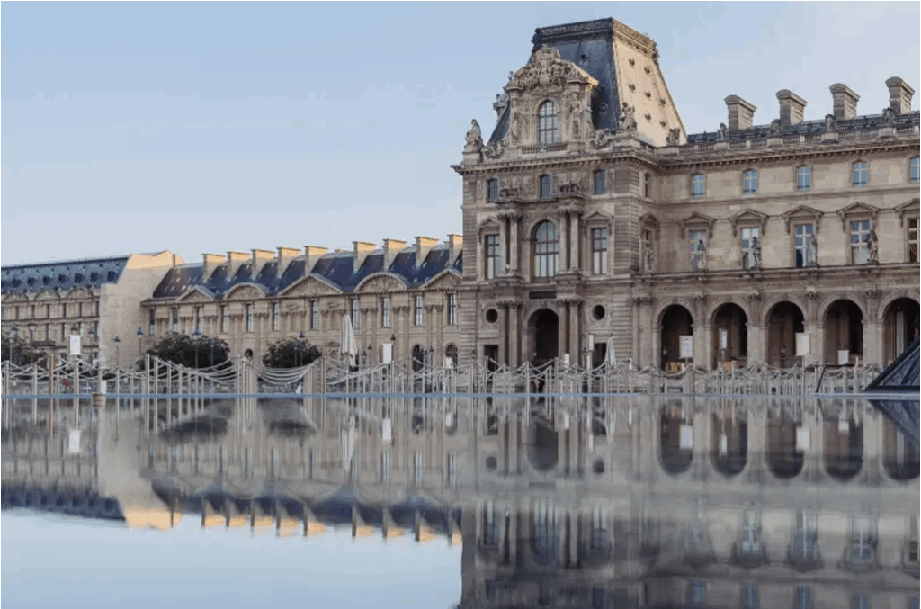 Louvre_Galeria4